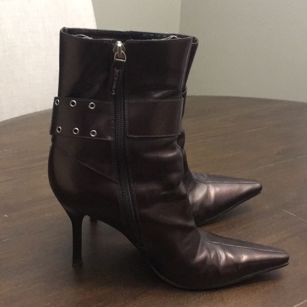 Booties - Picture 3 of 4